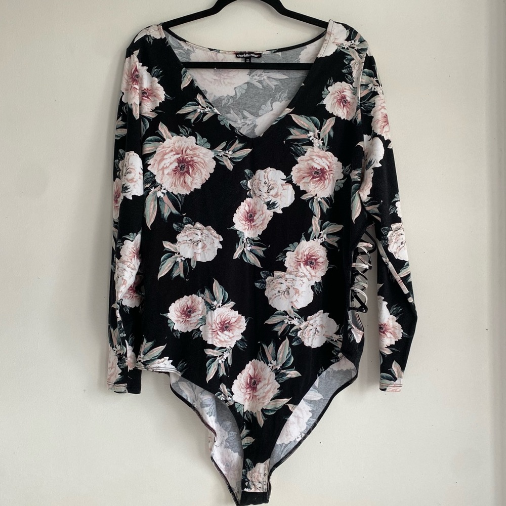 🟢 PLUS 3X Rose Longsleeve Bodysuit - Black